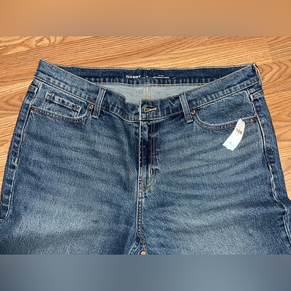Old Navy Medium Wash Mid Rise Boyfriend Loose Jeans